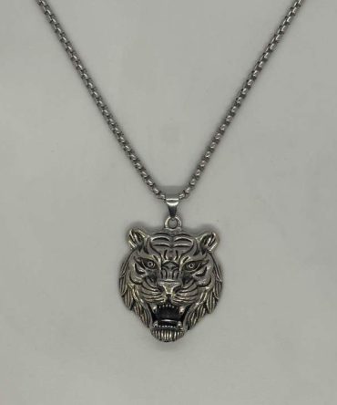 Stainless steel tiger head pendant necklace